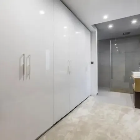 Luxury Miani Split